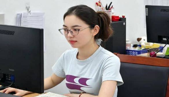 勤学实干强本领 深耕招采提质效——记2026年第二季度“学习之星”吴卉